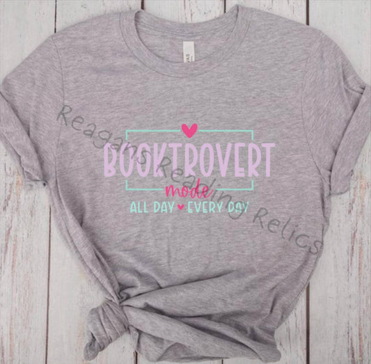 Booktrovert  T-shirt Unisex Heavy Cotton Tee